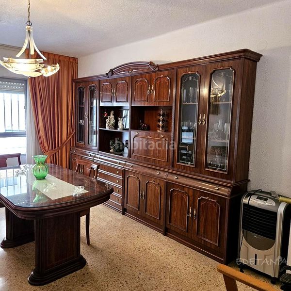 Foto 762914cc-45a2-4372-80e3-f8aa27f8bcd2. Planta baixa a Moncada