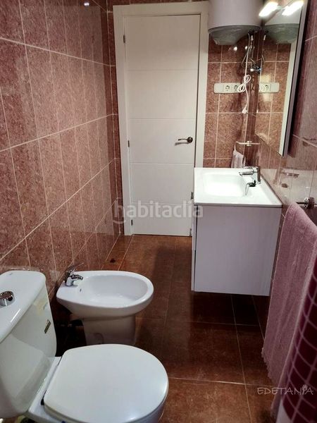 Foto 17a78995-403a-4fd4-b4e6-df2faec10c02. Planta baixa a Moncada