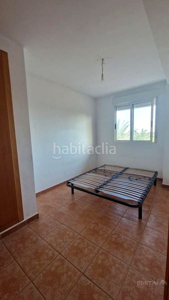 Foto 7623e3ff-bed4-4a94-9e88-12ada7102965. Pis amb aparcament a Museros