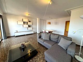 Appartement à calle Badia