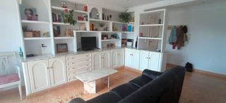 Rent Flat  Plaça mestre palau. Piso ceu estudiantes