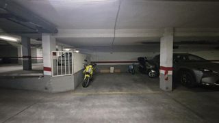 Aparcament cotxe a calle Carraixet