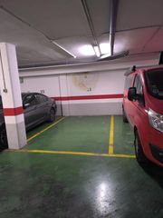 Miete Autoparkplatz  Avinguda de les germanies. Plaza de garaje en alquiler