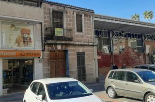 Haus en Centro. Casa en venta en centro, 4 dormitorios.
