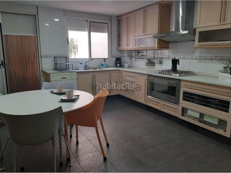 Foto 91d40d5b-309c-4c00-a2e0-6277f5fd2854. Flat with heating parking in Llombai Burriana