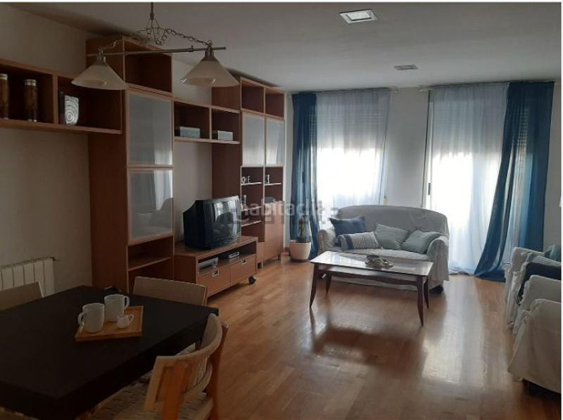 Foto e206649a-41e0-4867-ab26-43d7536e840b. Flat with heating parking in Llombai Burriana