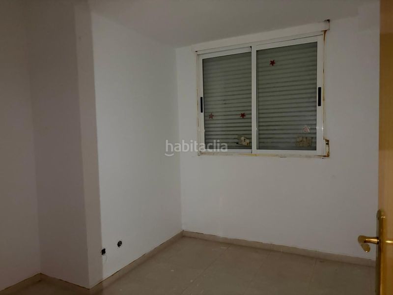 Foto 10b71916-e17f-4ce2-b835-83c09bb145b2. Pis amb aparcament a Alcora (l´)
