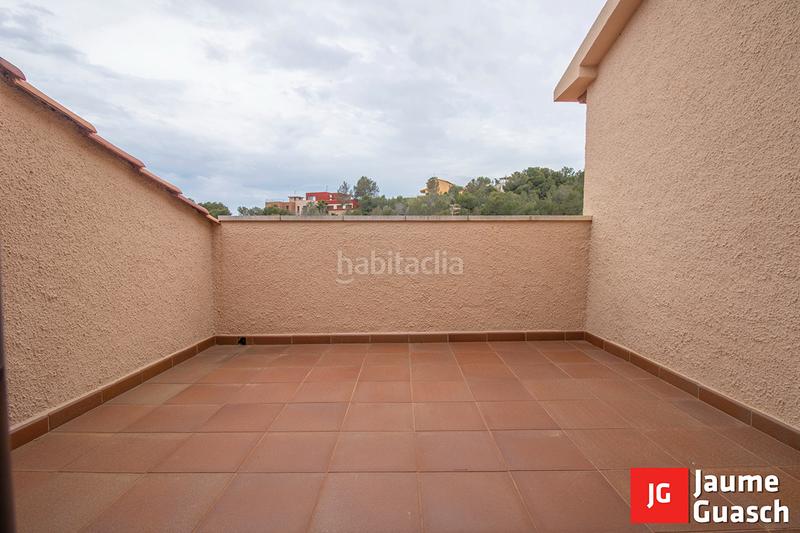 Foto 5e08fc52-b310-4629-9429-f8458fdae95e. Chalet con camino riscaldamento parcheggio piscina in Roda de Barà