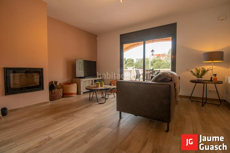 Foto a03dd75a-306c-4415-afc7-5bd204253ec9. Chalet con camino riscaldamento parcheggio piscina in Roda de Barà