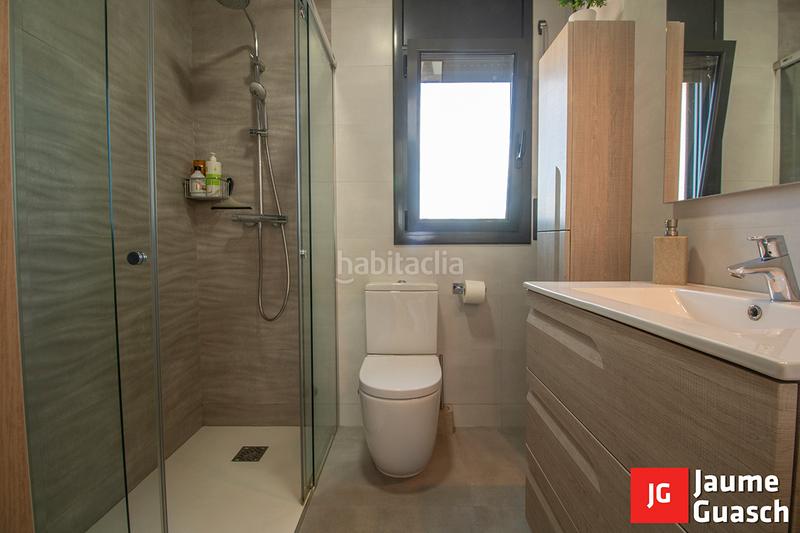 Foto dc1c4b3c-0565-4f87-8c1c-0f4e10f8cc26. Casa pareada  con piscina en Creixell