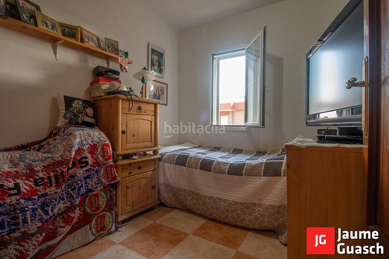 Foto 1a678a9b-2afd-43b0-9036-23f17431c590. Casa adosada amplia casa con jardín en Els Munts en Torredembarra