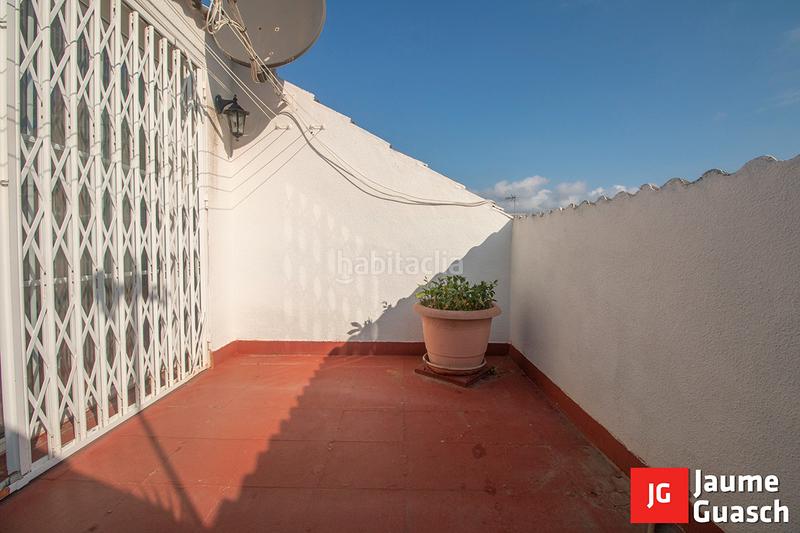 Foto 4caad20a-9c79-4ffd-ba62-7fa344a0817d. Casa adosada amplia casa con jardín en Els Munts en Torredembarra
