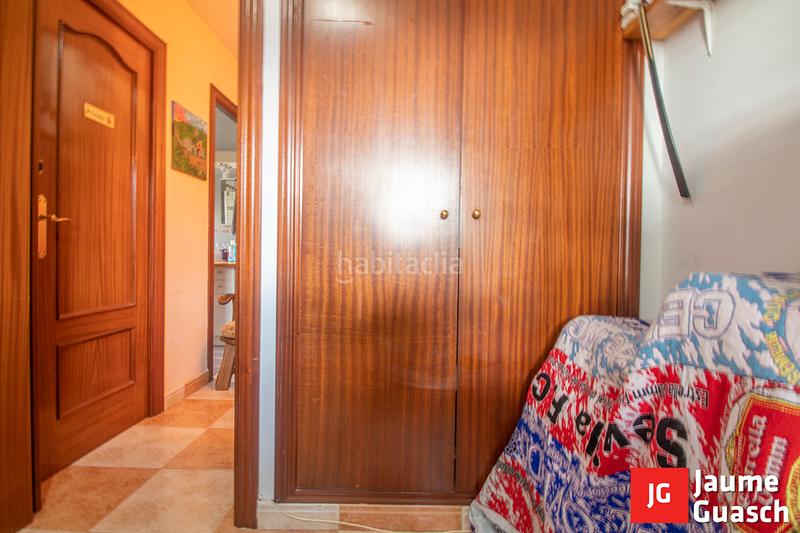 Foto 6137da7a-9936-4689-bd33-4c5ef36f4021. Casa adosada amplia casa con jardín en Els Munts en Torredembarra