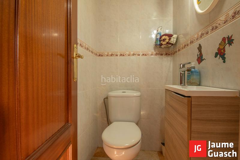 Foto b142c5ed-da45-4c2c-a077-5ff4ce6238d8. Casa adosada amplia casa con jardín en Els Munts en Torredembarra