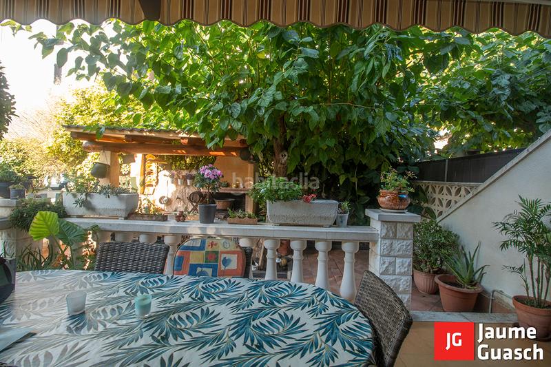 Foto d7797ee4-64cd-4d0b-ac5c-f17d0b38fbb0. Casa adosada amplia casa con jardín en Els Munts en Torredembarra
