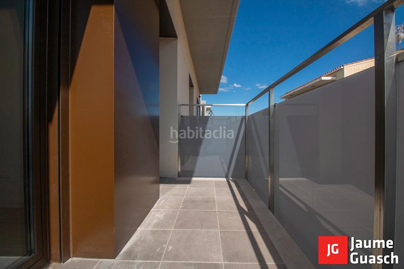 Foto fb28d34f-2626-48e9-9399-83bf77adf563. Ático piso con parquing y trastero en el centro en Torredembarra