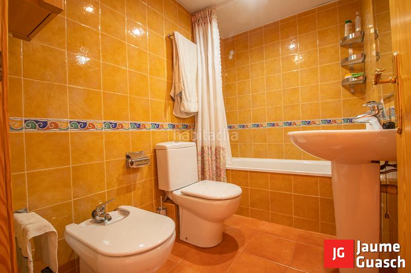 Foto abbb7389-824b-44ac-b75a-c11e717c005f. Casa adossada a avinguda de la mediterrània 83 a Creixell