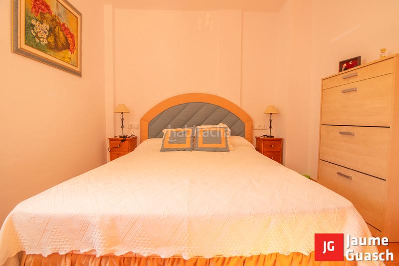 Foto d35c4544-1e00-4b72-bdbe-88f2028f820a. Casa adossada a avinguda de la mediterrània 83 a Creixell