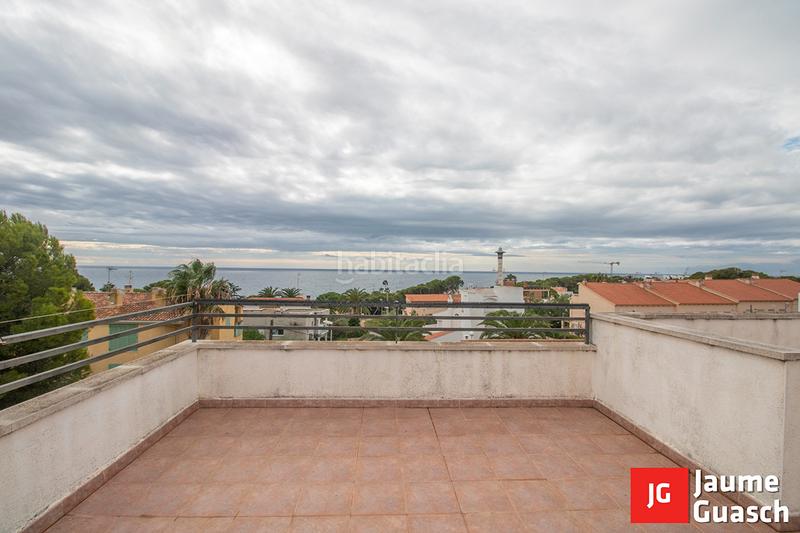 Foto d081e56b-93dc-4b9e-94ce-02958424990a. Casa bifamiliare con riscaldamento parcheggio piscina in Torredembarra