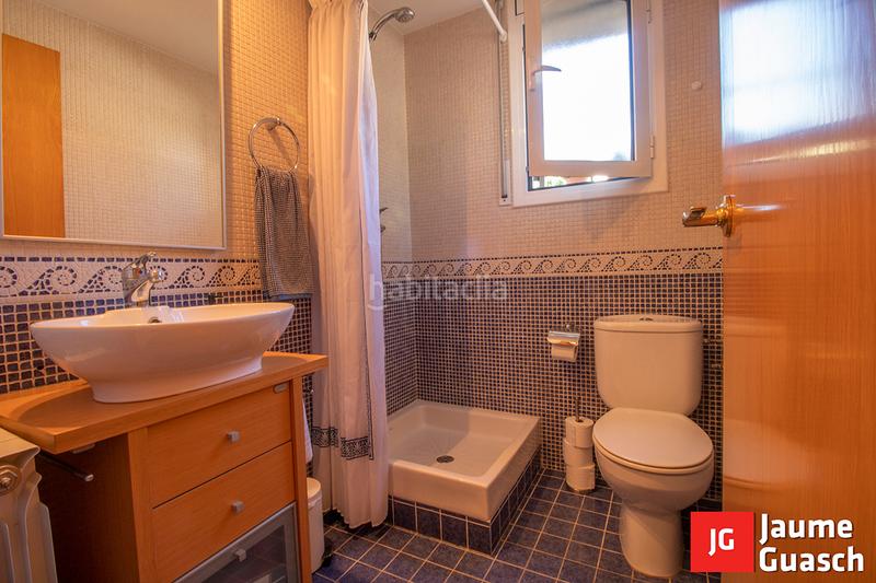 Foto a6d52cfa-01b7-465a-ba27-cfb5e17bae8b. Casa pareada en Els Munts Torredembarra