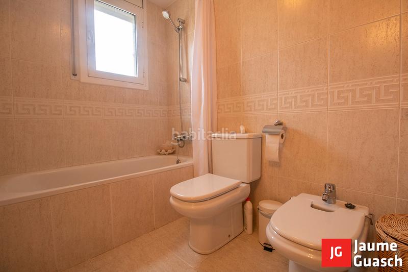 Foto c450823e-c5d1-4695-9ef5-95c5b9d16455. Maison jumelée avec chauffage parking piscine dans Els Munts Torredembarra