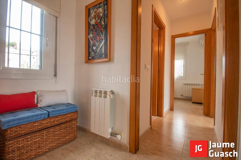 Foto dcb44d3f-b1f1-4785-a8f1-81b372af7032. Maison jumelée avec chauffage parking piscine dans Els Munts Torredembarra