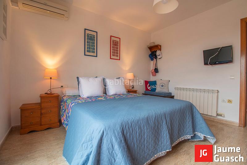 Foto f83d443c-a60c-404a-ac78-b89ce2f5f625. Maison jumelée avec chauffage parking piscine dans Els Munts Torredembarra