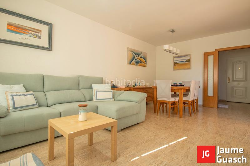 Foto 734c3616-4a36-4ed1-9c37-2ca5f174ef7d. Towny house with heating parking pool in Els Munts Torredembarra