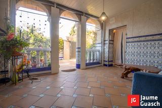 Casa adossada a Marítima Nord. Adosada en maritima residencial