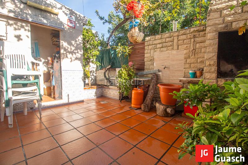 Foto 48bc1594-96ce-4b80-ba0d-04f688cdfbb2. Reihenhaus mit kamin heizung in Marítima Nord Torredembarra