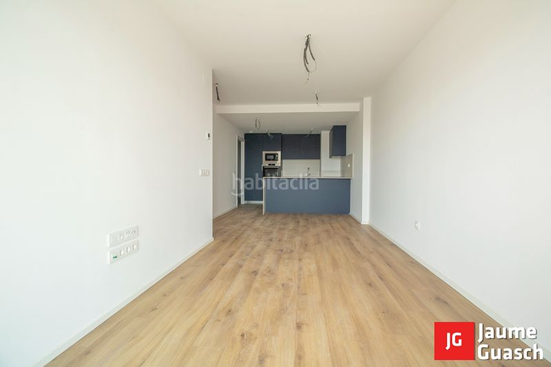 Foto 29a17c29-8258-4c80-8ba4-40ea4c4567a8. Àtic amb calefacció piscina a Centre Torredembarra