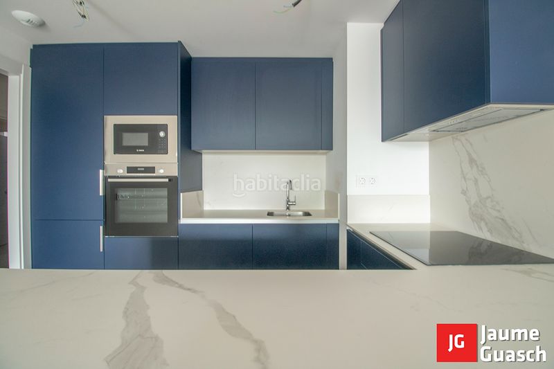 Foto 476ca833-08ad-4008-bf24-c503de35fc29. Àtic amb calefacció piscina a Centre Torredembarra