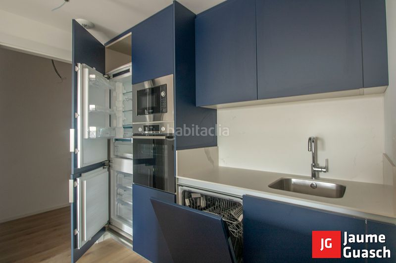 Foto 49d1d8e7-669c-4d12-a440-7faaf395a728. Àtic amb calefacció piscina a Centre Torredembarra