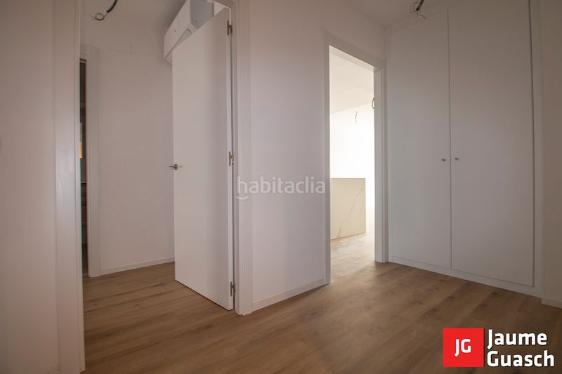 Foto 64bafd1a-bea2-4d2e-a4f9-24ea6e707224. Àtic amb calefacció piscina a Centre Torredembarra