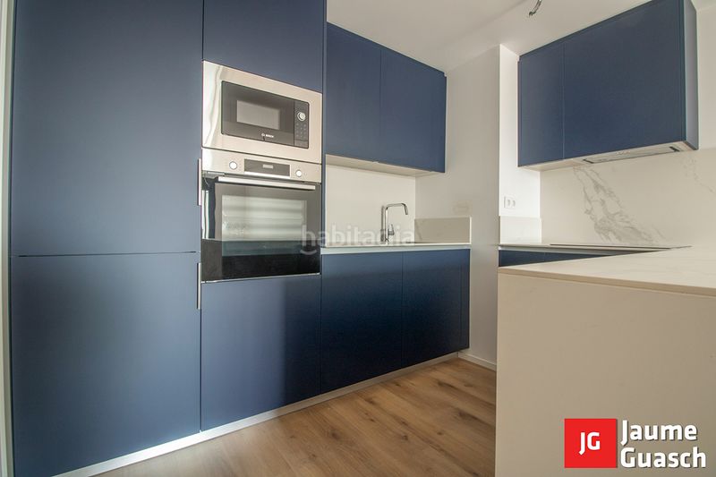 Foto c2ce6566-17f9-4ed3-904c-180909922a86. Àtic amb calefacció piscina a Centre Torredembarra