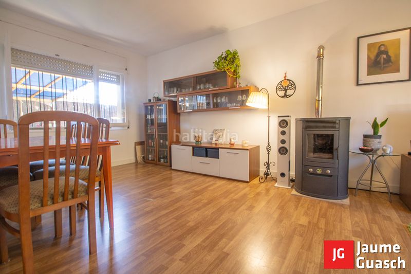 Foto b25ece03-7599-4208-88be-5b3e26b5f9ff. Casa amb xemeneia calefacció a Sant Jordi Torredembarra