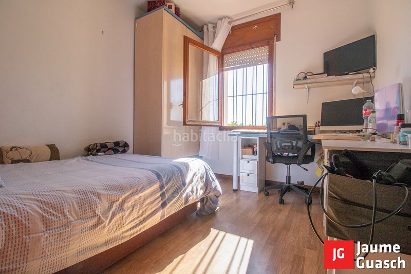 Foto b5933483-7aef-46a8-ab54-3d75dd1c3356. Casa amb xemeneia calefacció a Sant Jordi Torredembarra