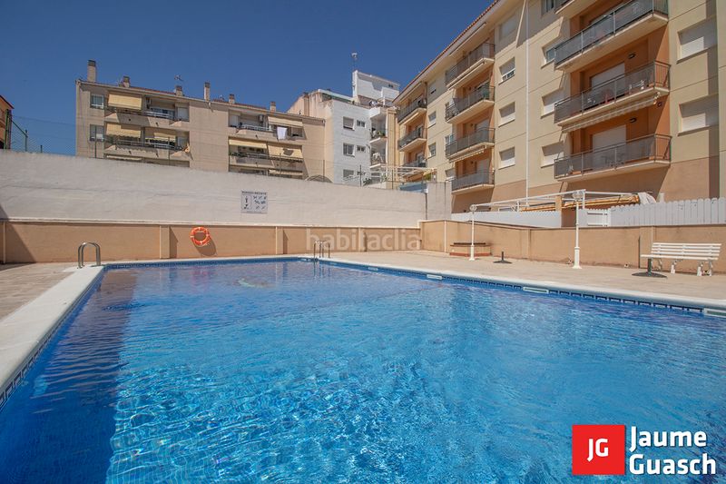 Foto 8843a119-bf56-45c4-8b44-e9768b9590f9. Pis amb calefacció aparcament piscina a Centre Torredembarra