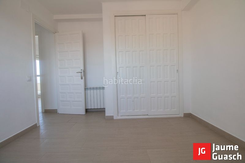 Foto f4686481-943d-4316-a4f3-8396a6b44de9. Pis amb calefacció aparcament a Barri Marítim Torredembarra