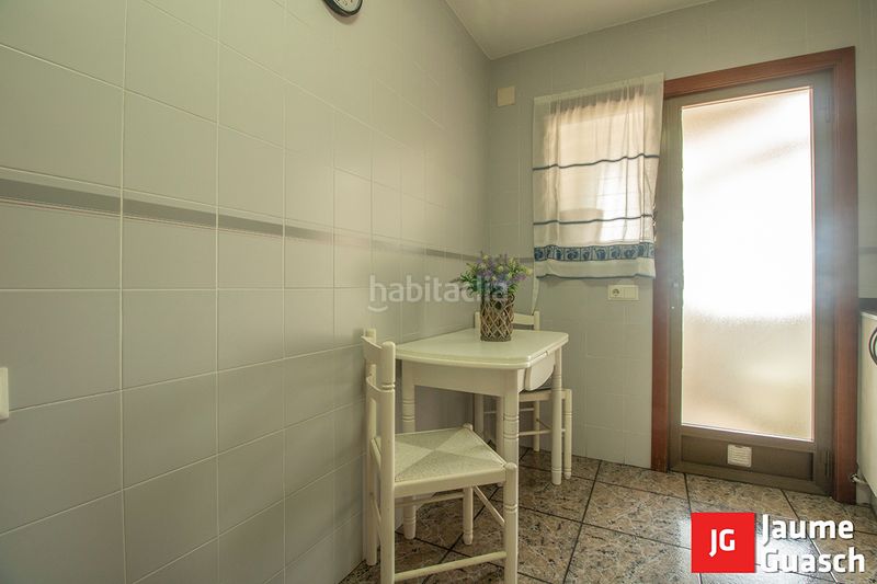Foto f79d6168-eca4-4a02-bb4a-3254e438376a. Pis amb calefacció a Centre Torredembarra