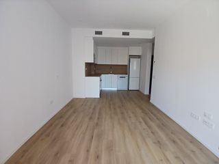 Etagenwohnung in Rambla Nova 90