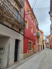 Casa  Carrer sant antoni. Casa de pueblo: encanto y versatilidad