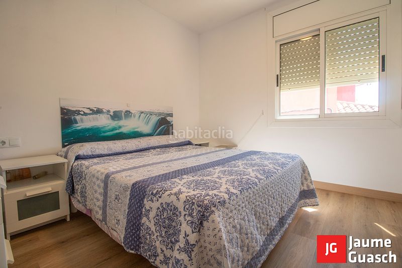 Foto b1cee033-5d71-4b97-824e-2905f0c838b1. Xalet amb xemeneia calefacció a Creixell
