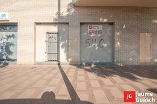 Business premise  Avinguda del president companys