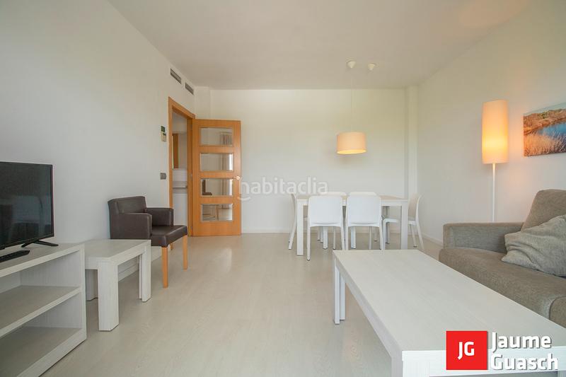 Foto 4f32bfc4-6730-4fef-86bf-5c4643504972. Pis a carrer francesc gual gabardos 8 a Babilonia Torredembarra