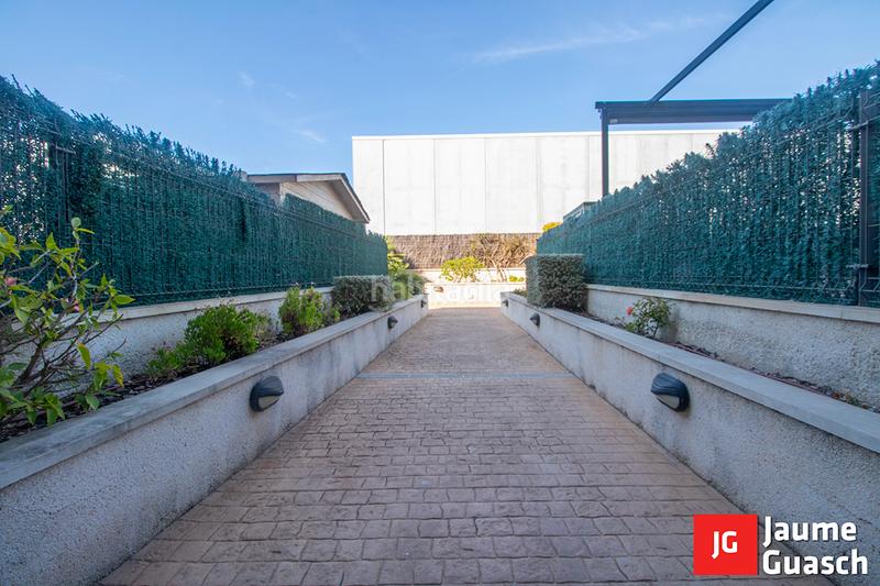 Foto c1619937-1037-4794-903d-b15e2e161bd0. Pis a carrer francesc gual gabardos 8 a Babilonia Torredembarra