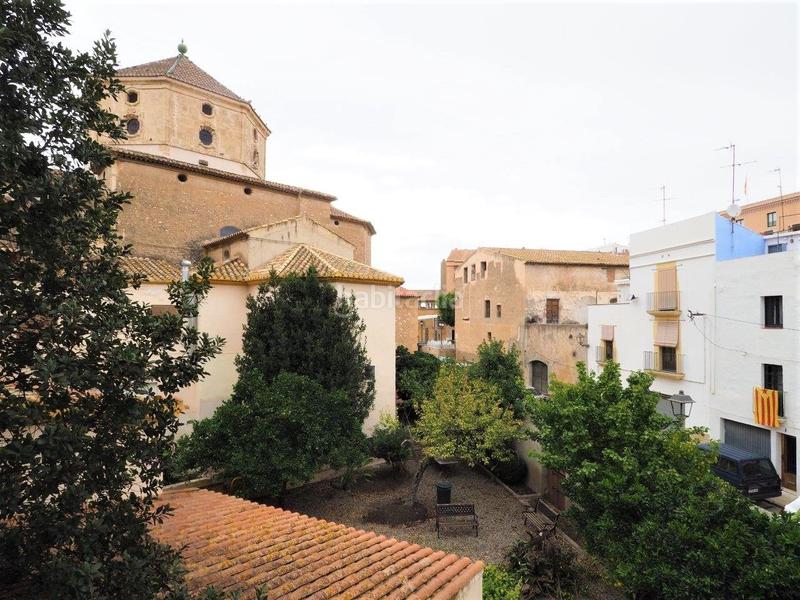 Foto c78c5438-f50d-40af-b63f-33a6abd89072. Masía casa de pueblo junto a la iglesia en Centre Torredembarra