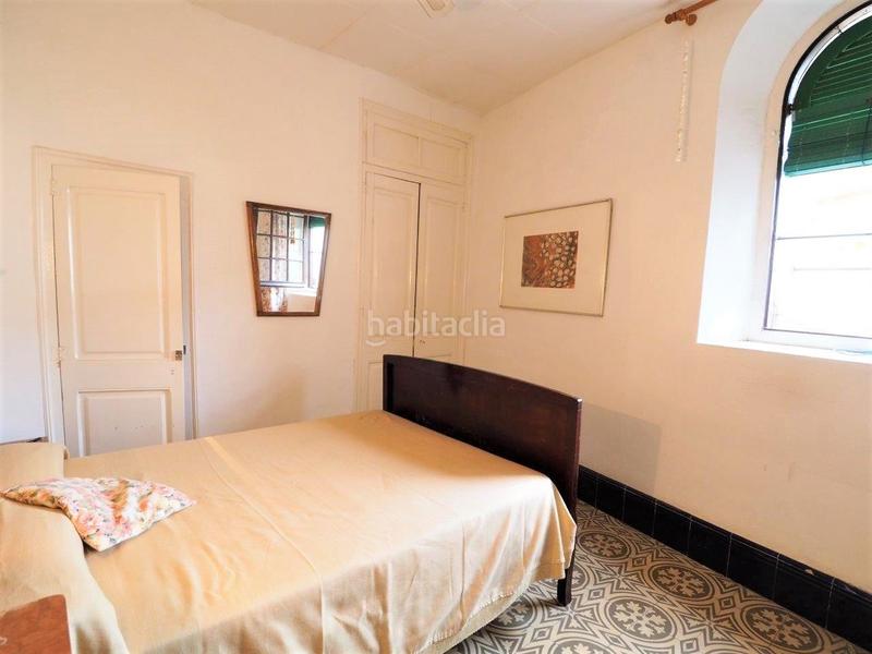 Foto da9cc2e5-f1a6-4f9b-a6ce-af94df215cbf. Masía casa de pueblo junto a la iglesia en Centre Torredembarra