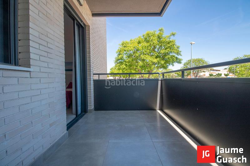 Foto 5e2e8994-0ac9-4c9b-9897-331ce1ad9261. Duplex in carrer francesc gual gabardos 8 in Babilonia Torredembarra