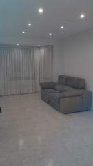Location Appartement à Calella. Piso amplio en tercera planta en perfecto estado en pleno centro